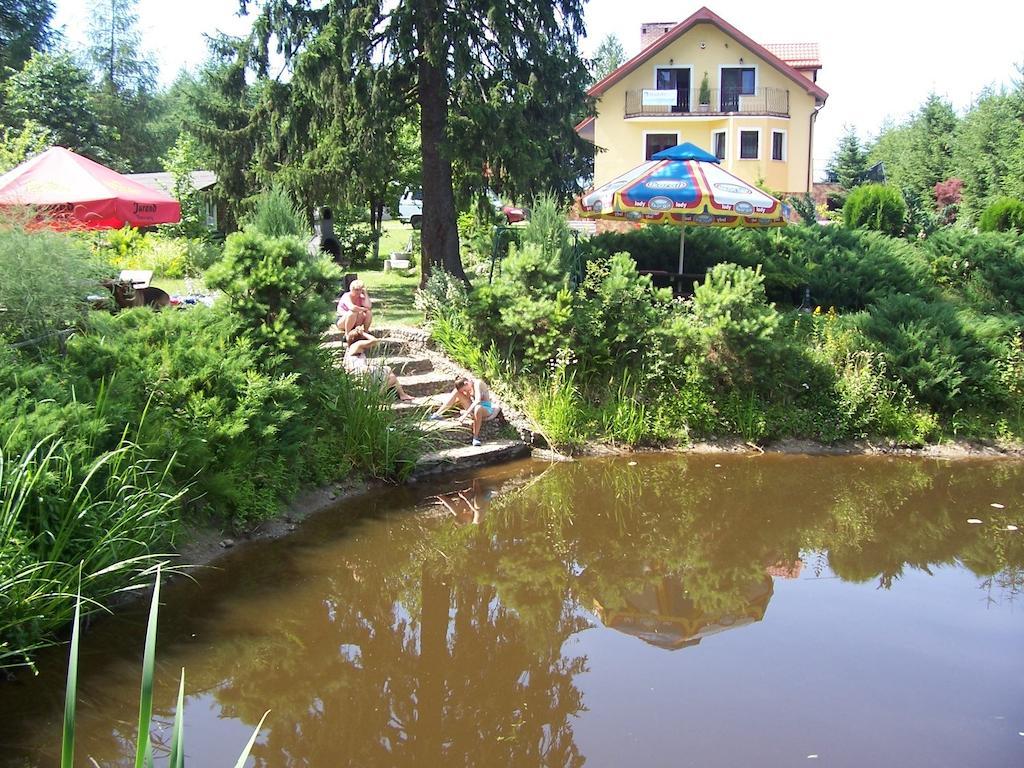 Gosciniec Nad Stawem Villa Szczytno  Eksteriør bilde